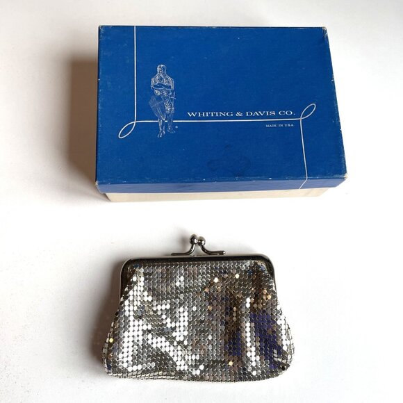 Vintage Whiting & Davis Silver Mesh Coin Purse Kiss Lock Art Deco Luxury W/ Box - Picture 1 of 7